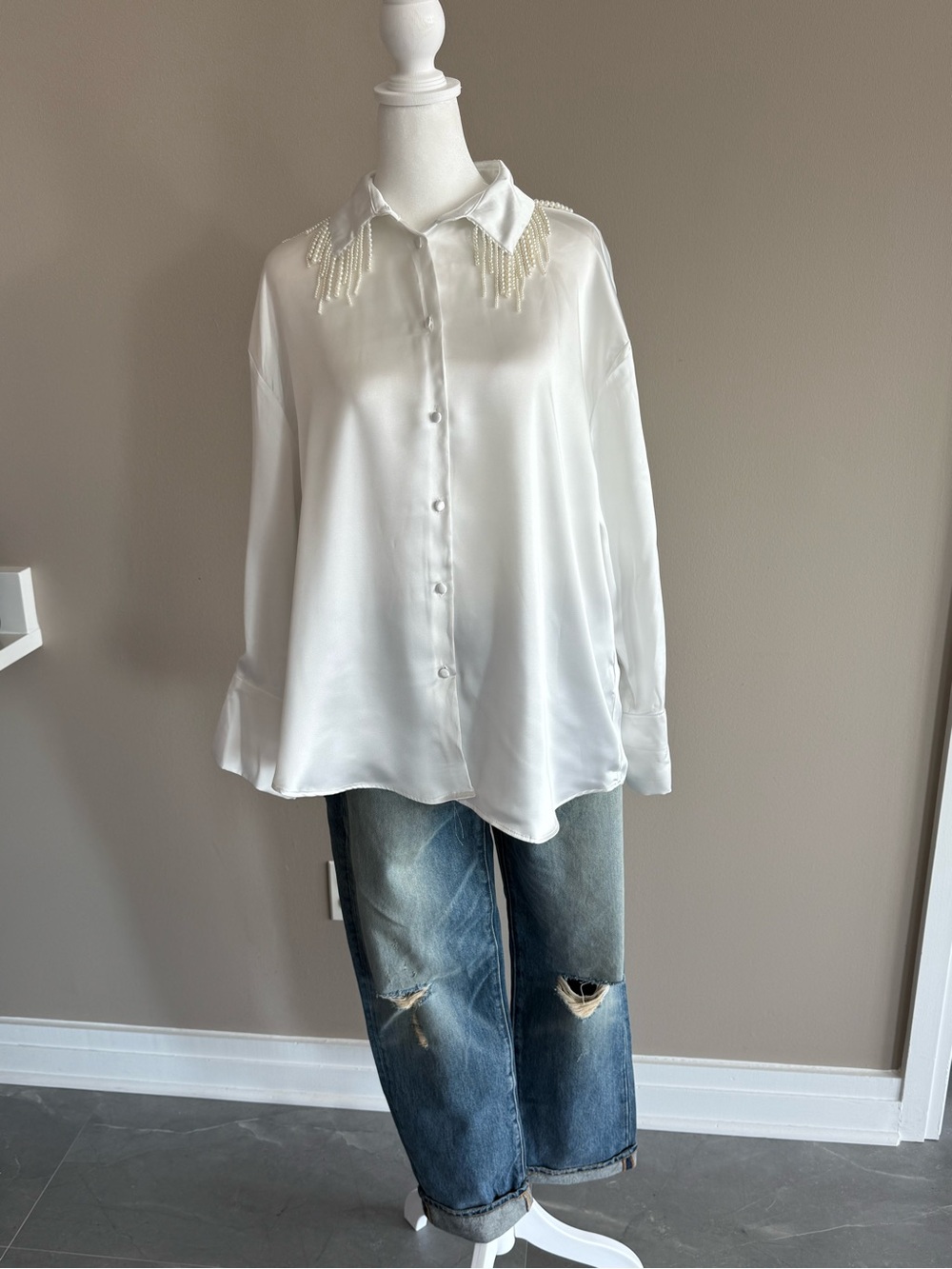 Zara White Satin Button-Down Blouse with Pearl Fringe Collar